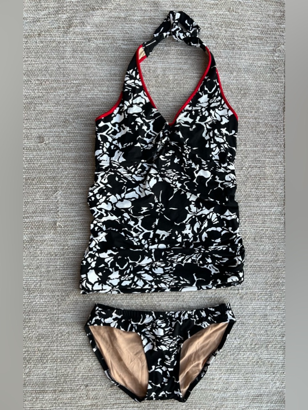 A Pea in the Pod 2PC Hawaiian Flower Black White Red Maternity Swim Suit SMALL